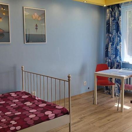 Studiospanie Studio Kapitana Z Balkonem Na Parterze Gdańsk Eksteriør billede