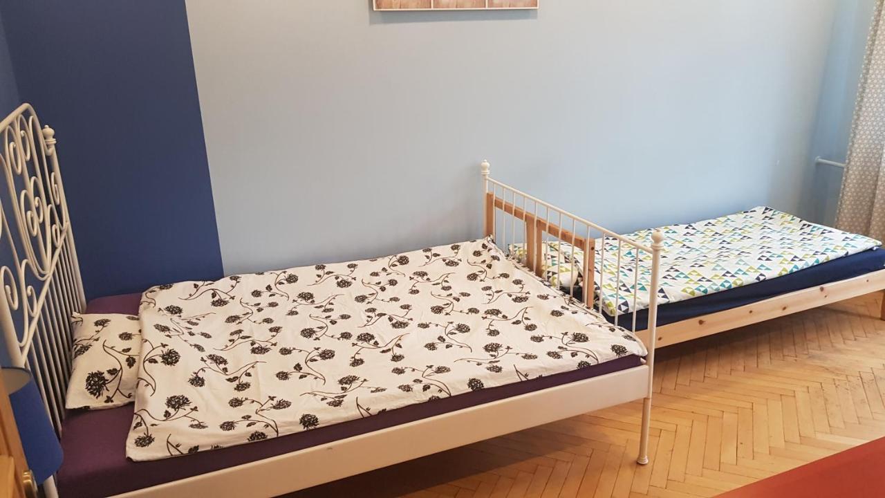 Studiospanie Studio Kapitana Z Balkonem Na Parterze Gdańsk Eksteriør billede